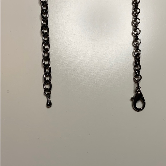 Funky, chunky necklace - Picture 3 of 3